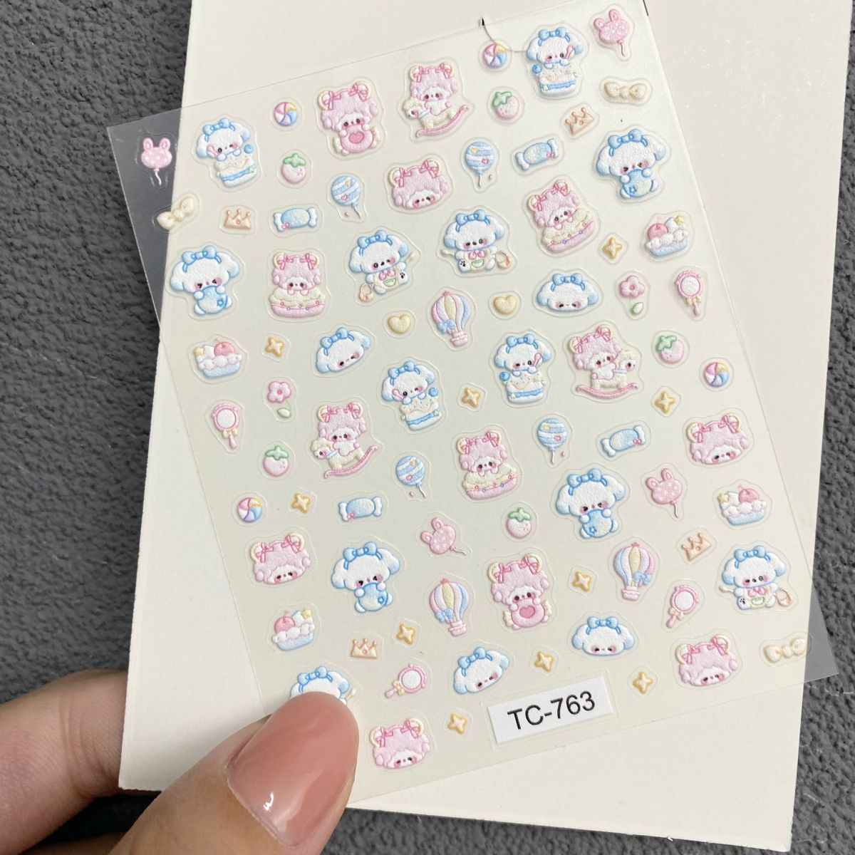 かわいいピアノの子羊レリーフネイルアートステッカー漫画3Dハ - Nail Art のレビューと価格